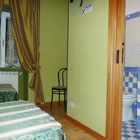Hotel Sutrium 2*
