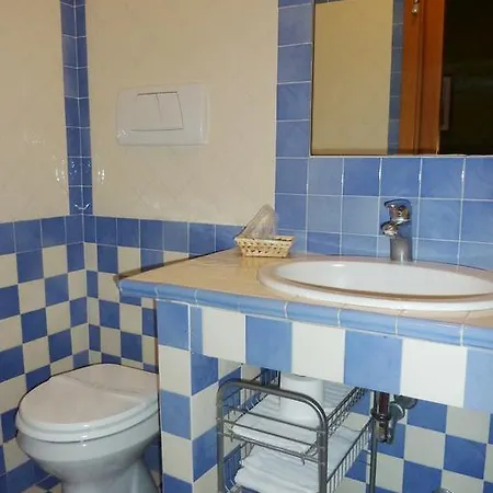 Hotel Sutrium 2*